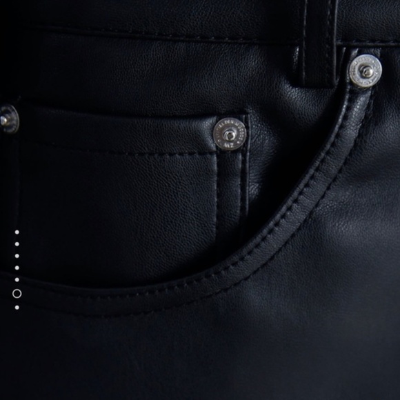 Zara faux leather mini skirt - Picture 7 of 9